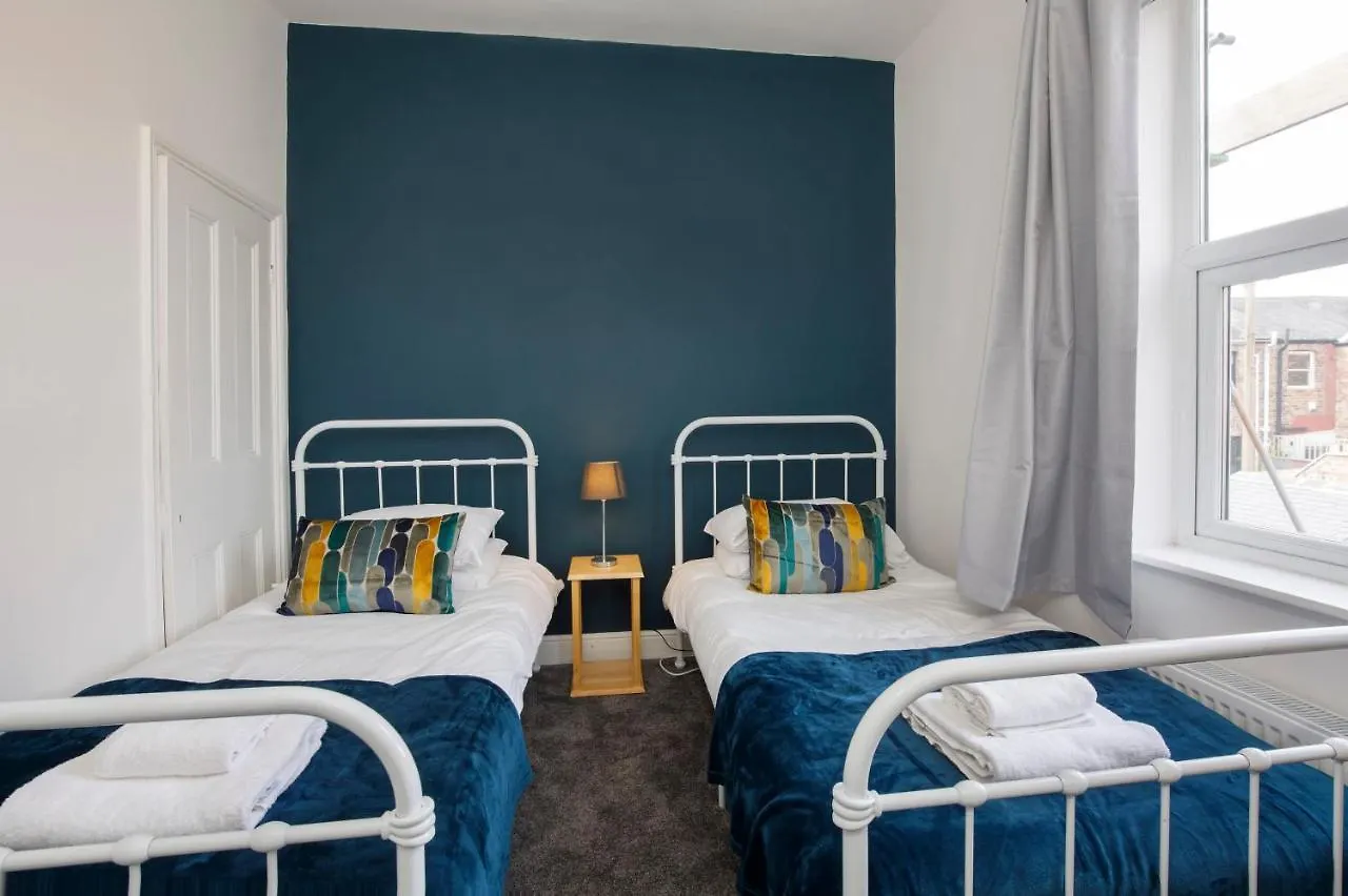 Semesterbostad Falklands Street City Centre House-Free Parking York
